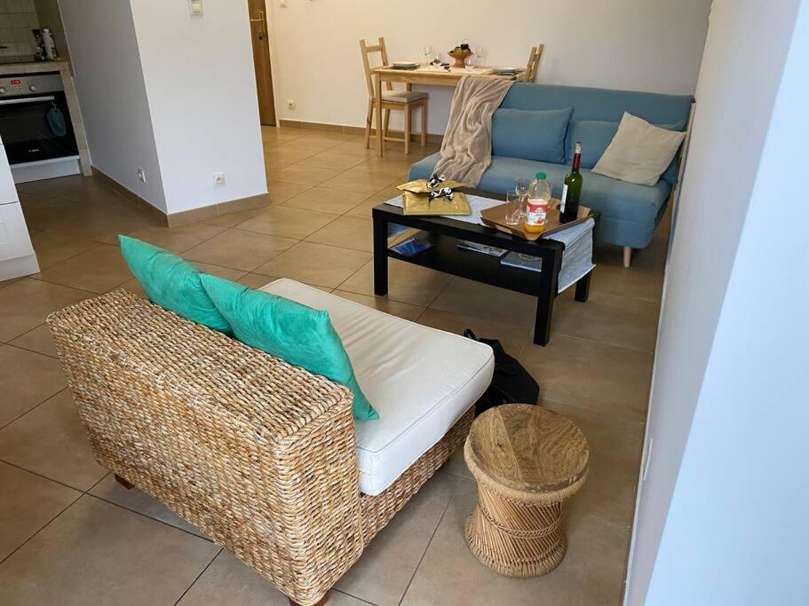 Akropole De Caroline, Central, Lumineux, Calme, Free Parking, Lift, 3 Beds Draguignan Eksteriør billede